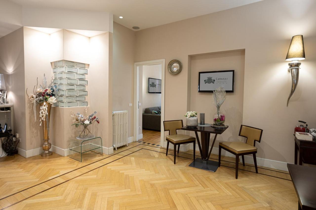 Cardilli Luxury Rooms Рим Екстериор снимка
