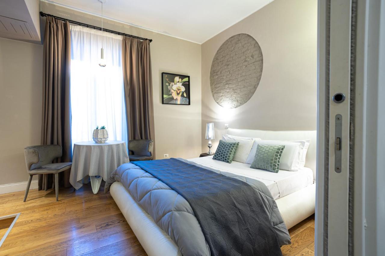 Cardilli Luxury Rooms Рим Екстериор снимка