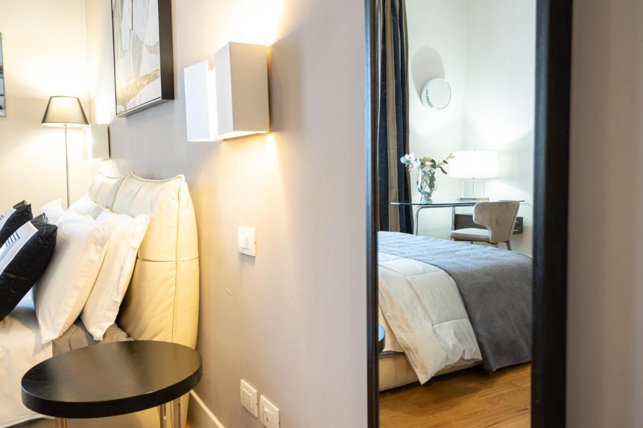 Cardilli Luxury Rooms Рим Екстериор снимка