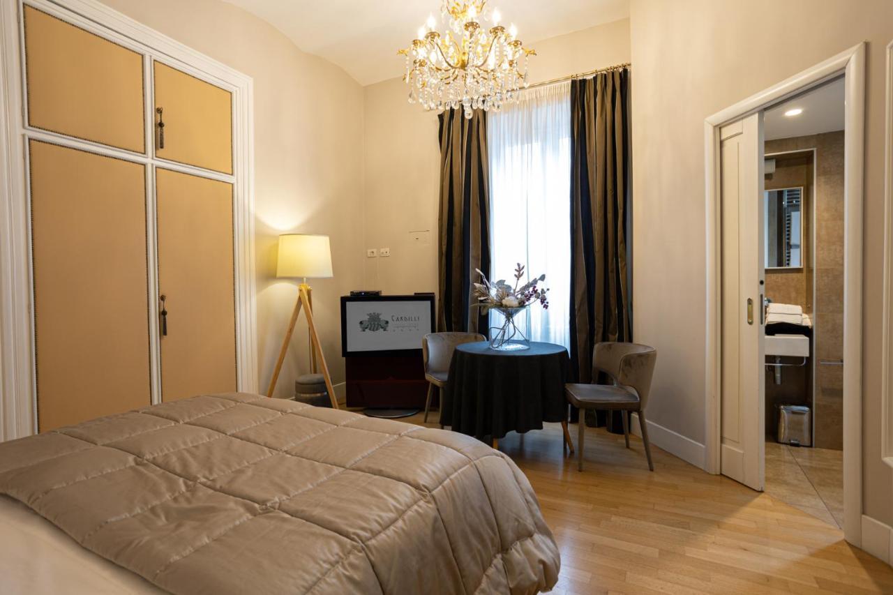 Cardilli Luxury Rooms Рим Екстериор снимка